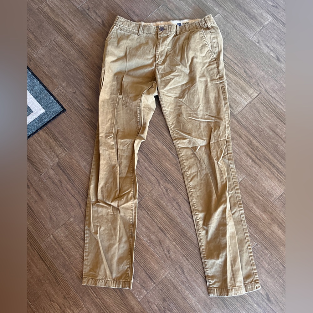 Gap Chinos - 36x36